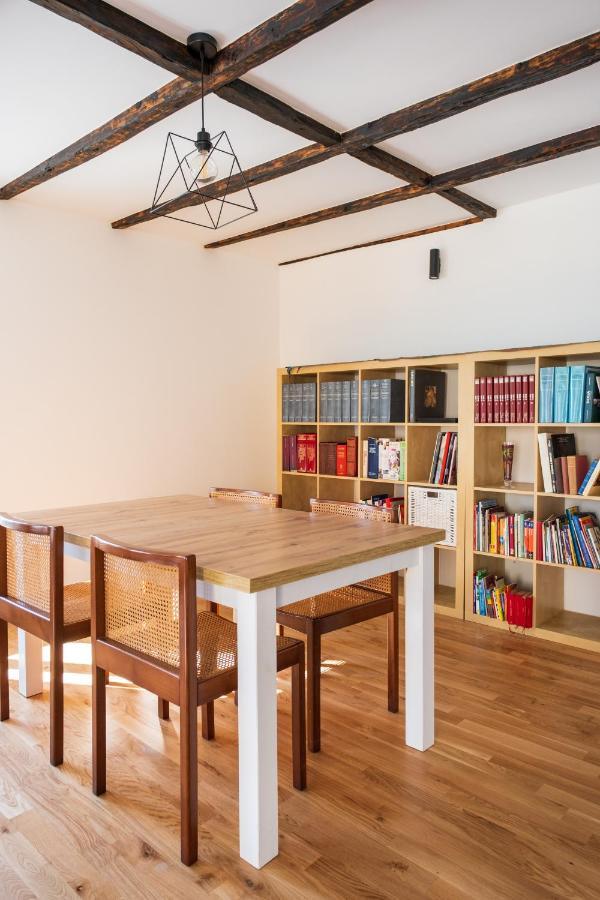 Ora Et Labora Apartment Триест Екстериор снимка